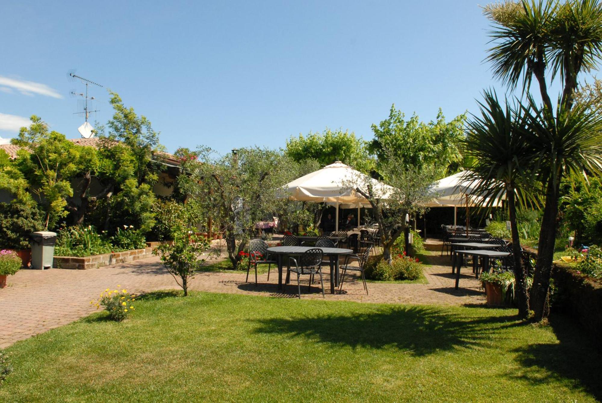 Locanda Da Vittorio Manerba del Garda Ngoại thất bức ảnh