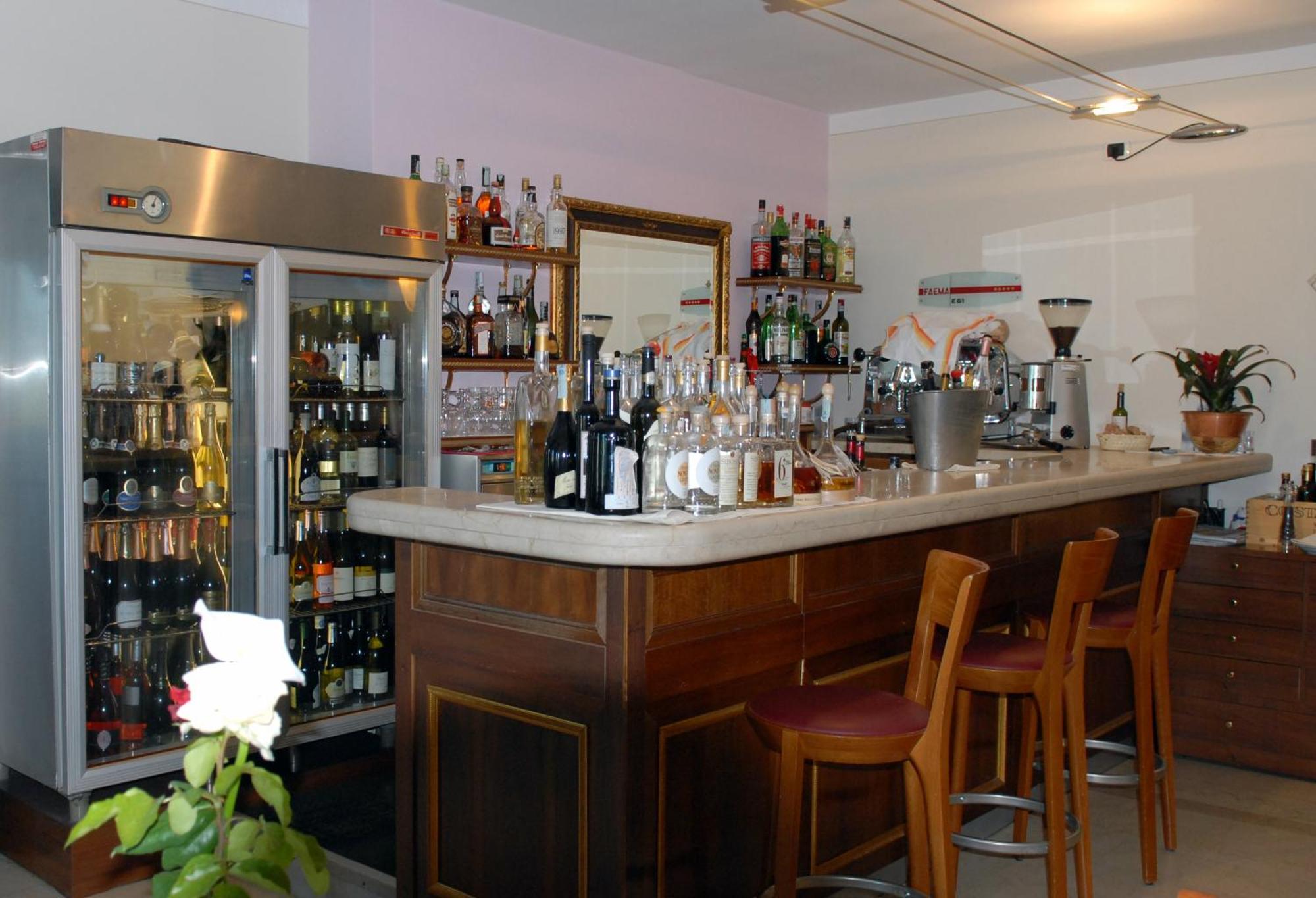Locanda Da Vittorio Manerba del Garda Ngoại thất bức ảnh